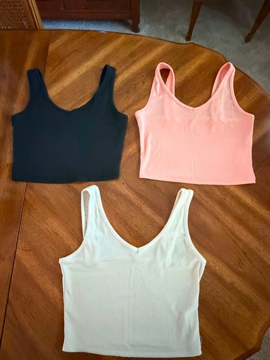Tops - Women’s Ribbed V-Neck Crop Tank Top - Black, Pink, White